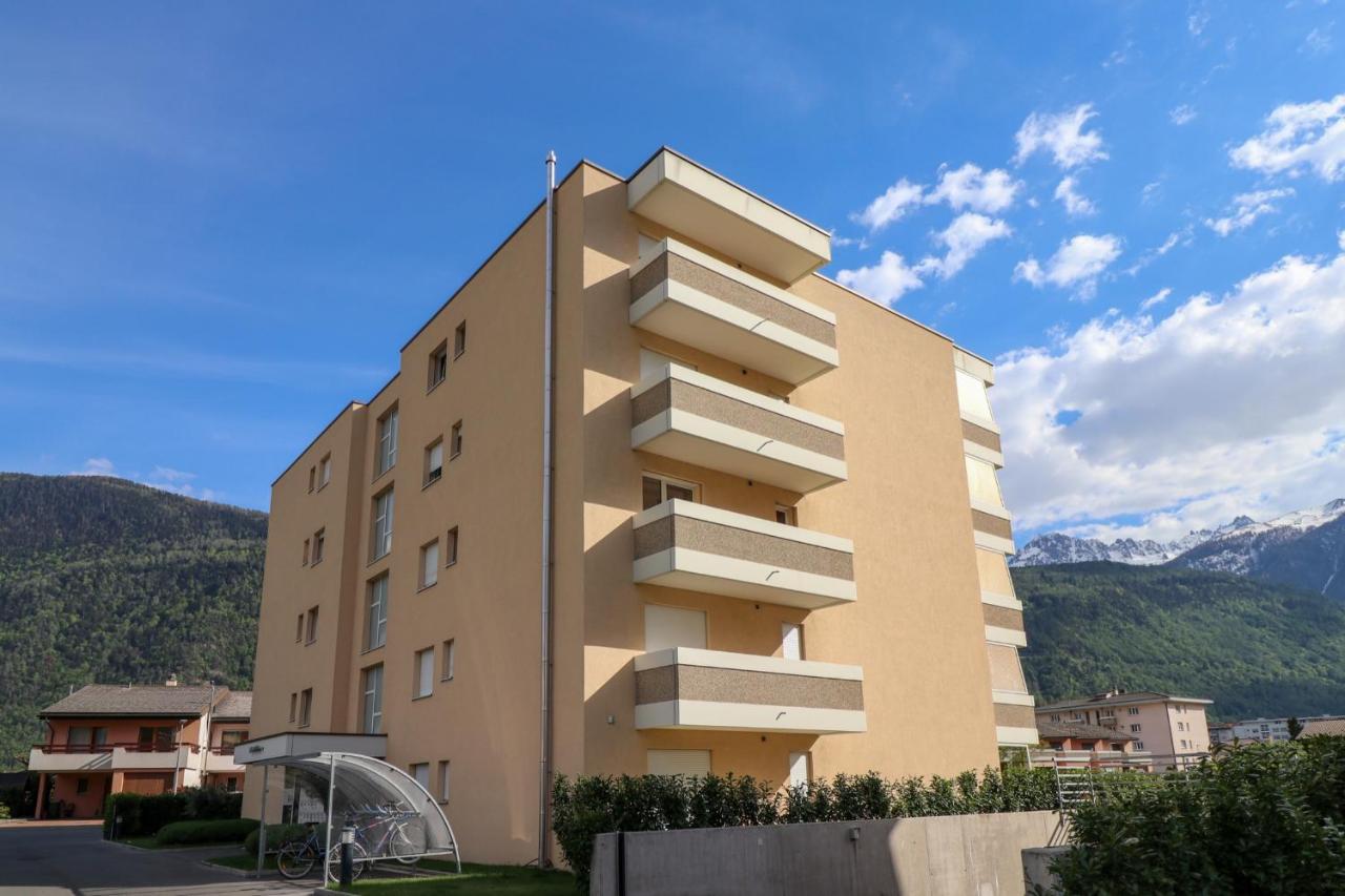Nice Apartment Ideally Located In Martigny Εξωτερικό φωτογραφία